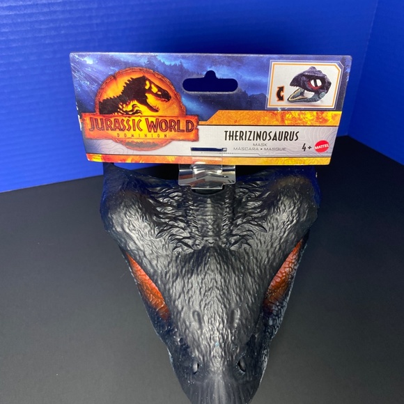 Jurassic World Dominion Therizinosaurus Mask with moving jaw. - Picture 4 of 6